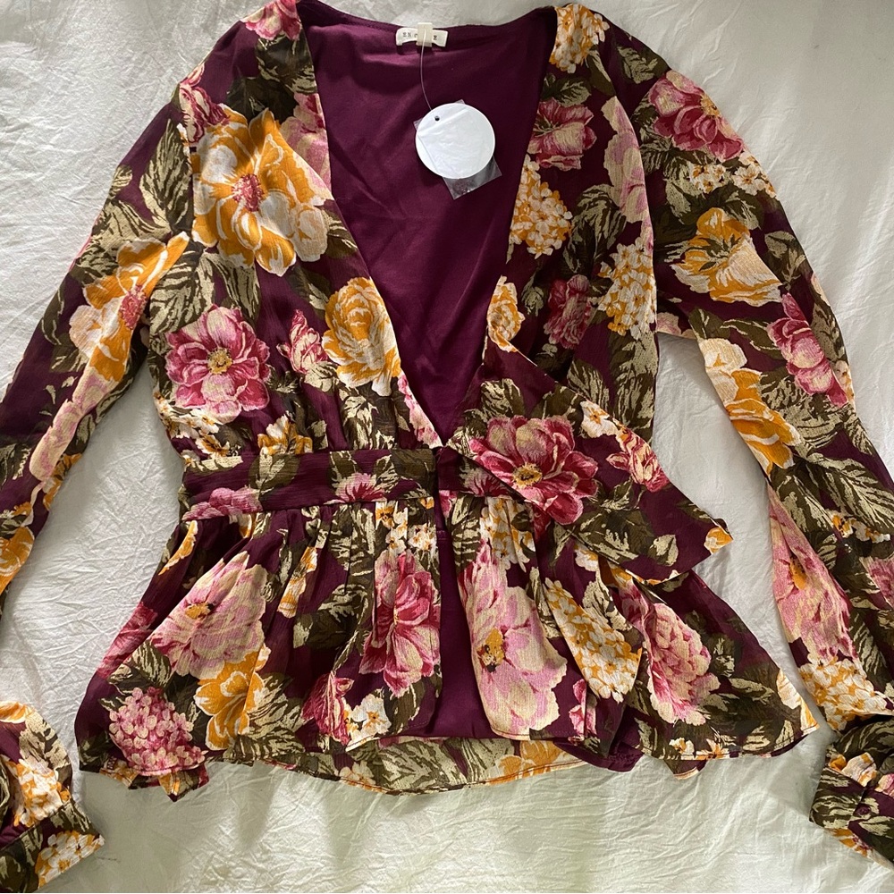 Women’s Floral V-Neck Peplum Top Front Button